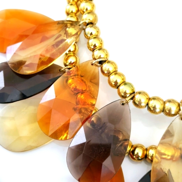 Joan Rivers Vintage Chunky Faceted Teardrop Lucite Beads Bib Necklace - Picture 7 of 10